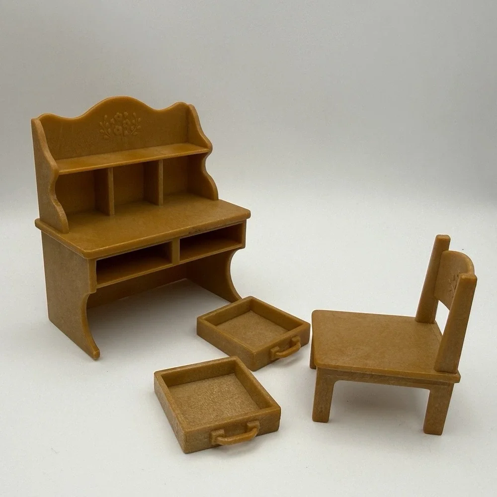 Sylvanian Families Calico Critters Furniture Replacement Desk w/ Chair Epoch